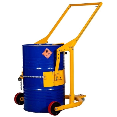 Vista desde 3/4 del carro elevador de bidones 220 L