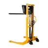 Apilador manual horquillas ajustables 2000kg 1600mm - vista delantera de 3/4 - horquillas posición alta