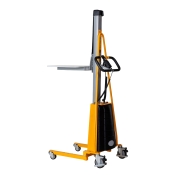 Vista delantera de 3/4 del apilador para puesto de trabajo 1714mm 100kg - plataforma medio-alta