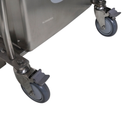 Apilador inox posicionador trabajo semi-eléctrico 150kg - zoom en las ruedas giratorias con frenos