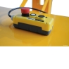 Zoom al mando de control del equipo de la Grúa semi-eléctrica de taller Capacidad 550 kg