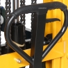 Zoom sobre el timón del Apilador volteador de barriles extra bajo 350 kg – elevación 1500 mm