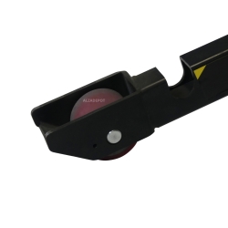 Vista de los rodillos de la transpaleta elevadora manual ancha monocilíndrica 1000 kg - Horquillas 1500mm