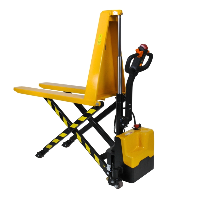 Transpaleta de alta elevación completamente eléctrica - vista delantera de 3/4 - posición alta