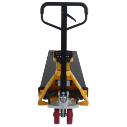 Vista frontal de la transpaleta pesadora horquillas largas 1800 mm 2000 kg